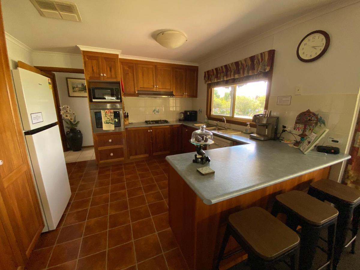 Villa Pull Up Stumps Rutherglen Esterno foto
